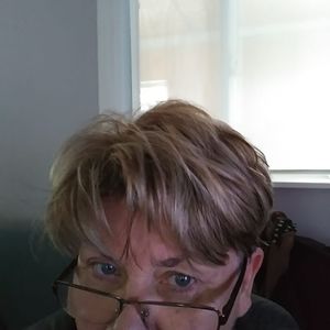 Meet your Posher, Irena